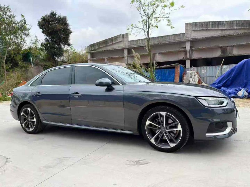 南寧22年奧迪A4L2