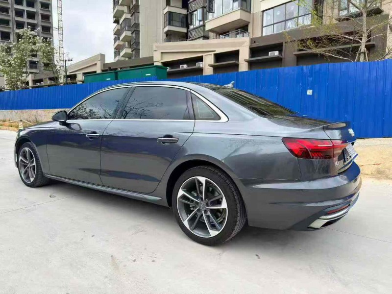 南寧22年奧迪A4L9