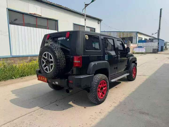 鹤壁17年北京BJ404