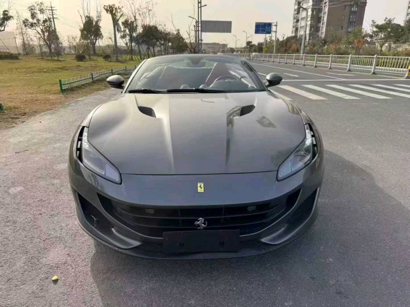 蘇州19年法拉利Portofino1