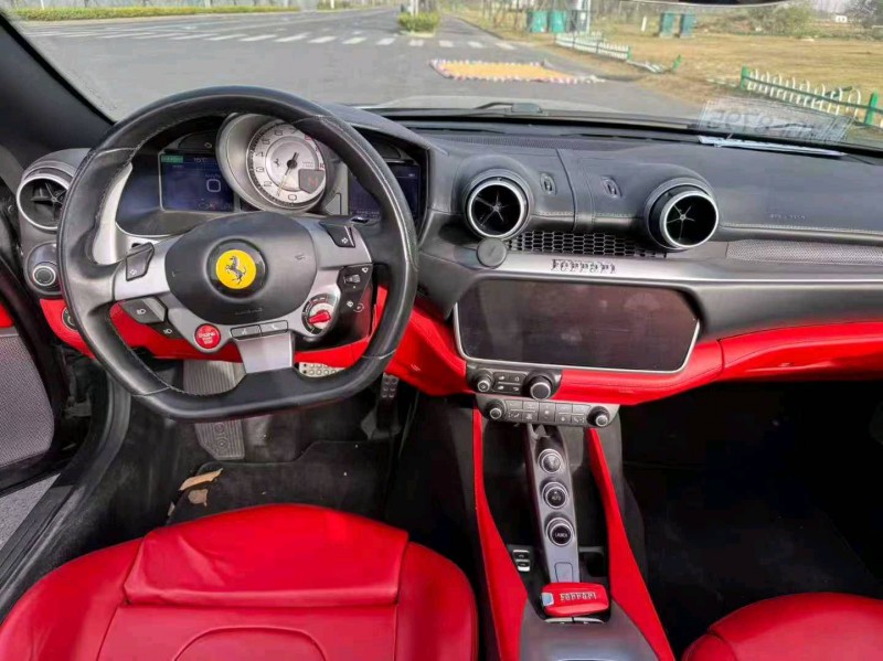 蘇州19年法拉利Portofino6