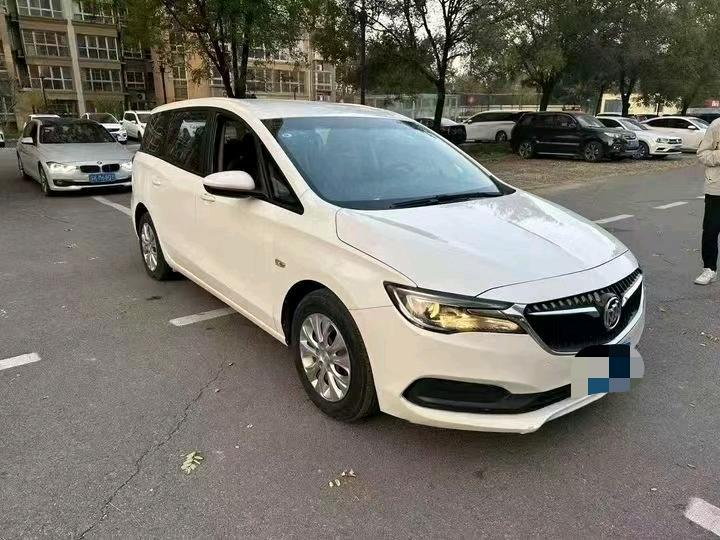 新乡19年别克GL62