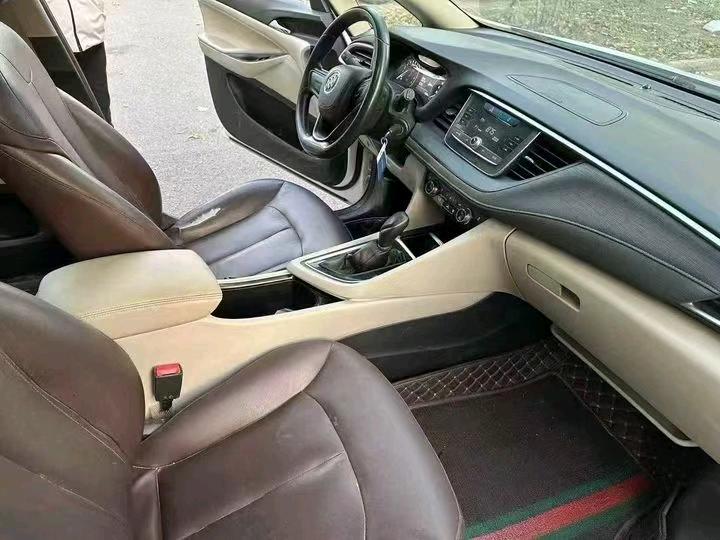 新乡19年别克GL64