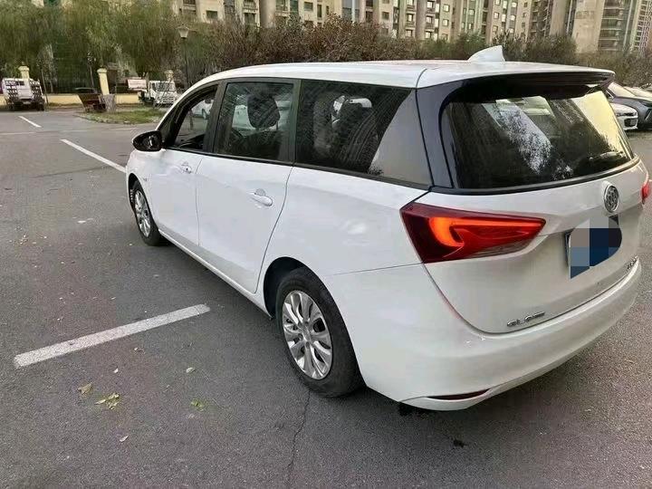 新乡19年别克GL69