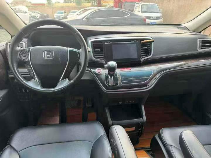 鹤壁18年本田奥德赛8