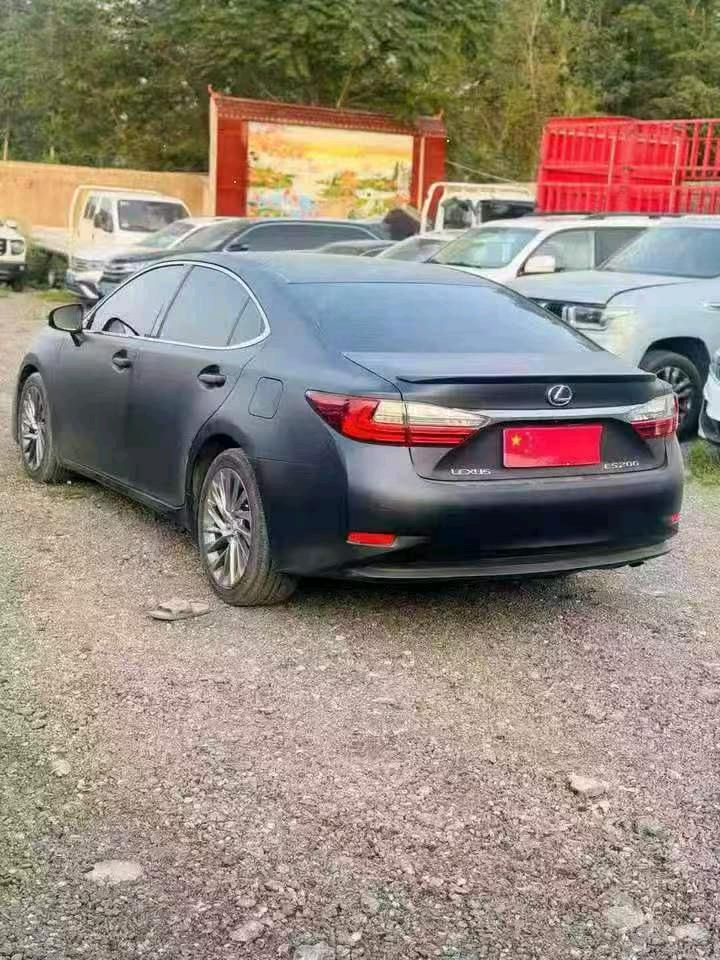 鹤壁16年雷克萨斯ES6