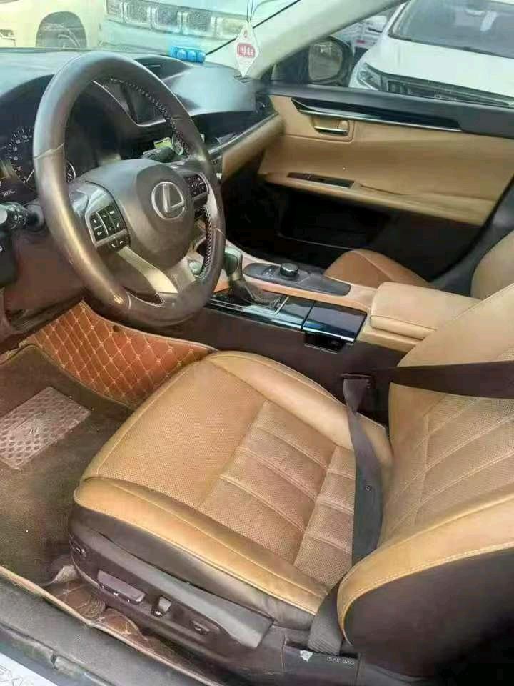 鹤壁16年雷克萨斯ES9
