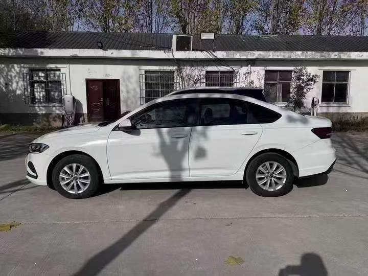 鹤壁23年大众朗逸6