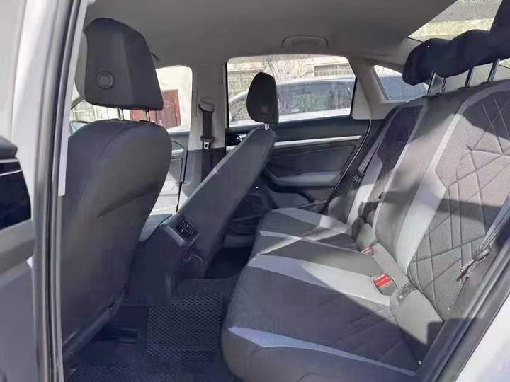 鹤壁23年大众朗逸8