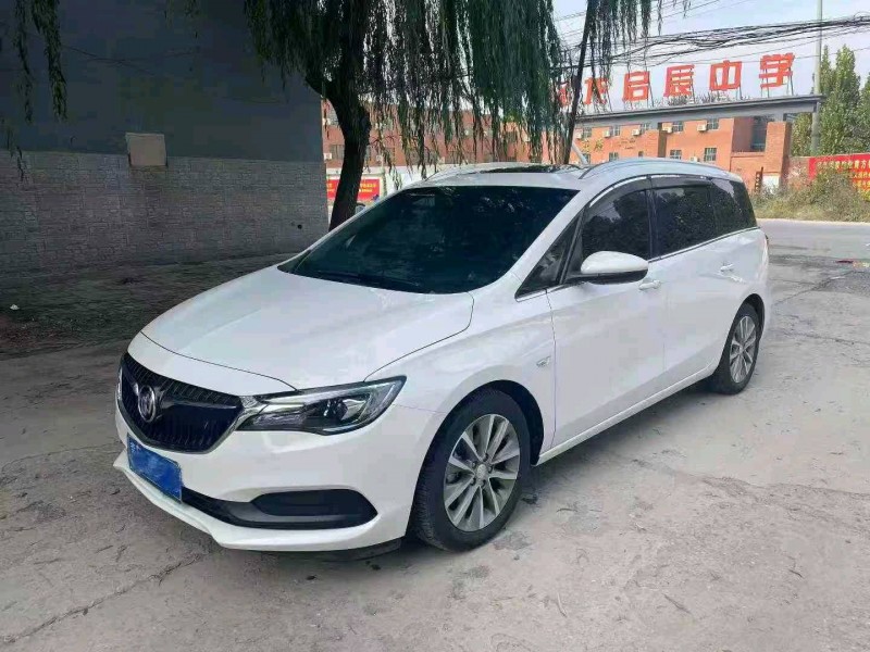 保定22年别克GL63