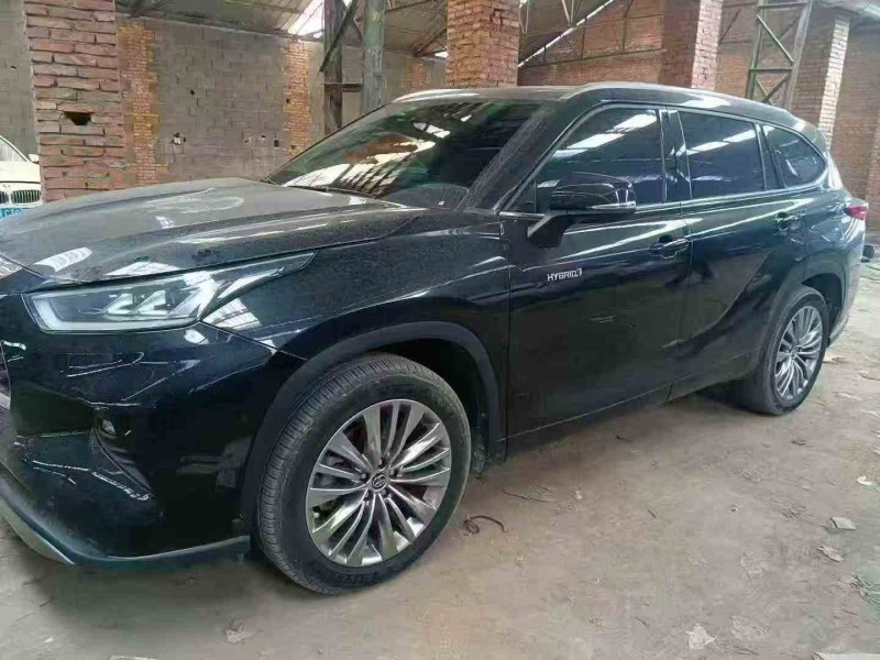 烟台22年丰田汉兰达3