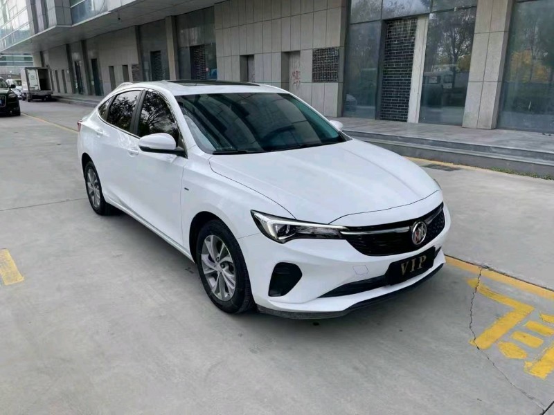 济宁24年别克威朗2