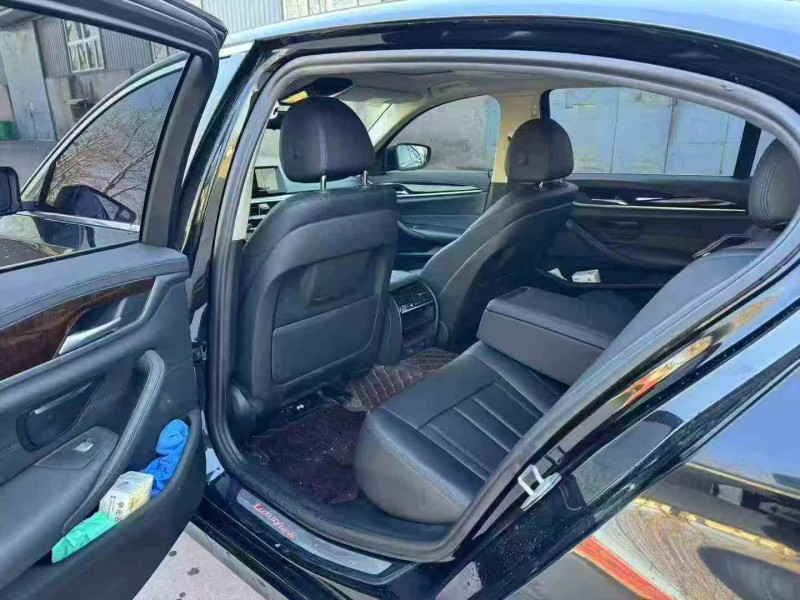 邢台18年宝马5系5