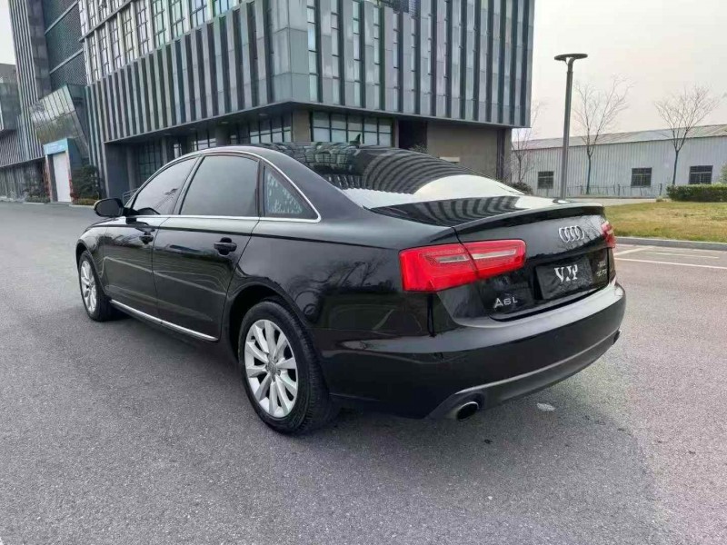 苏州15年奥迪A6L8