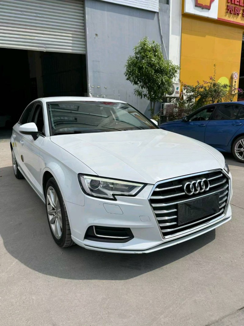 重庆19年奥迪A32