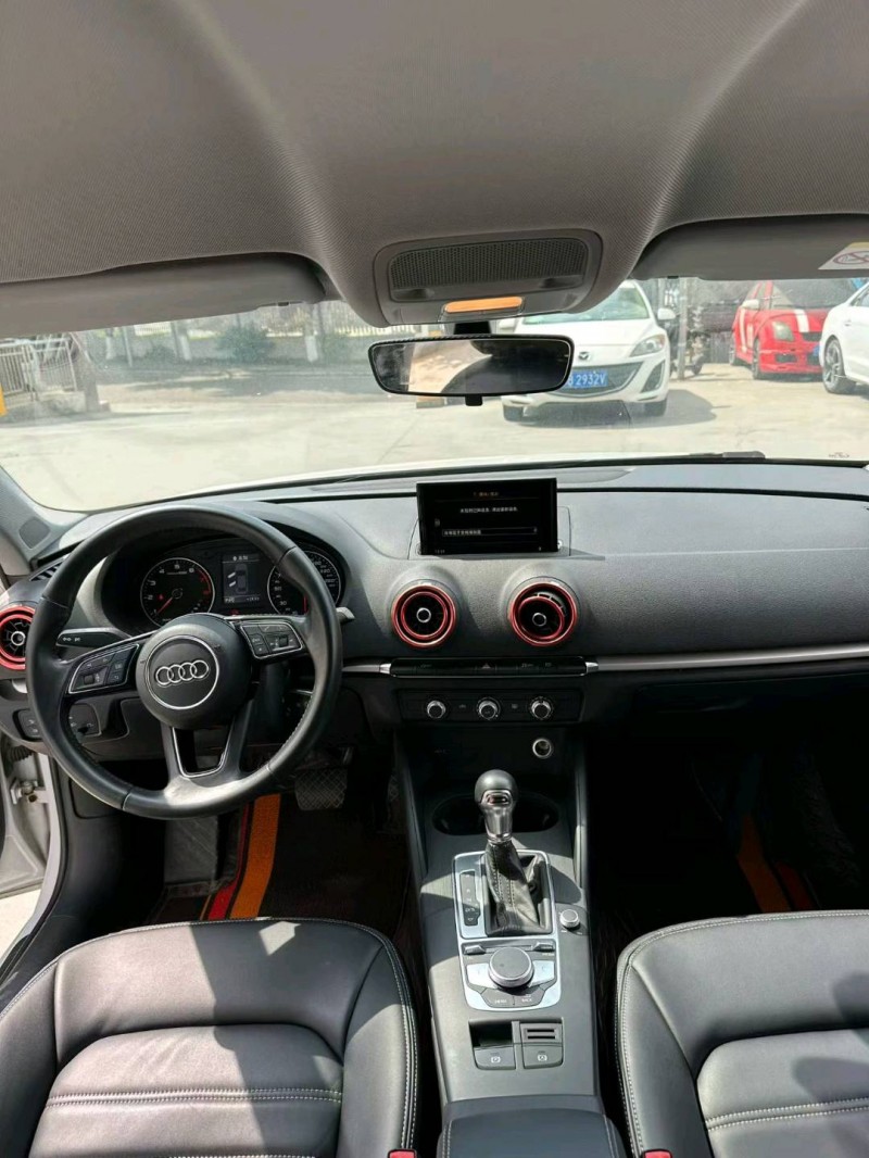 重庆19年奥迪A39