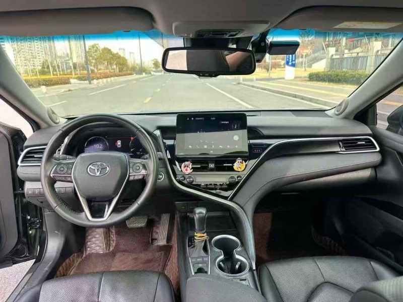 徐州22年丰田亚洲龙5