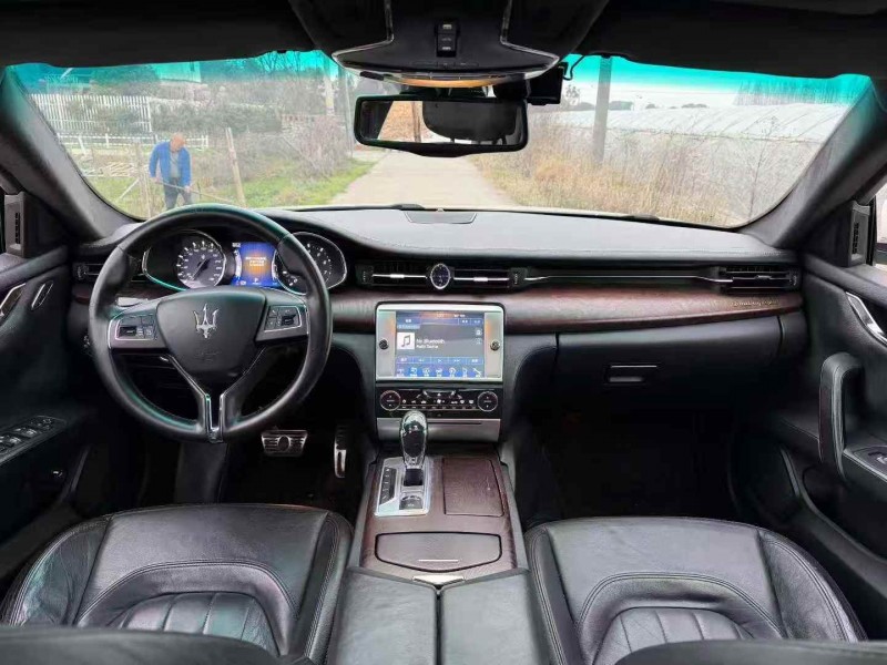 嘉兴14年玛莎拉蒂Ghibli4