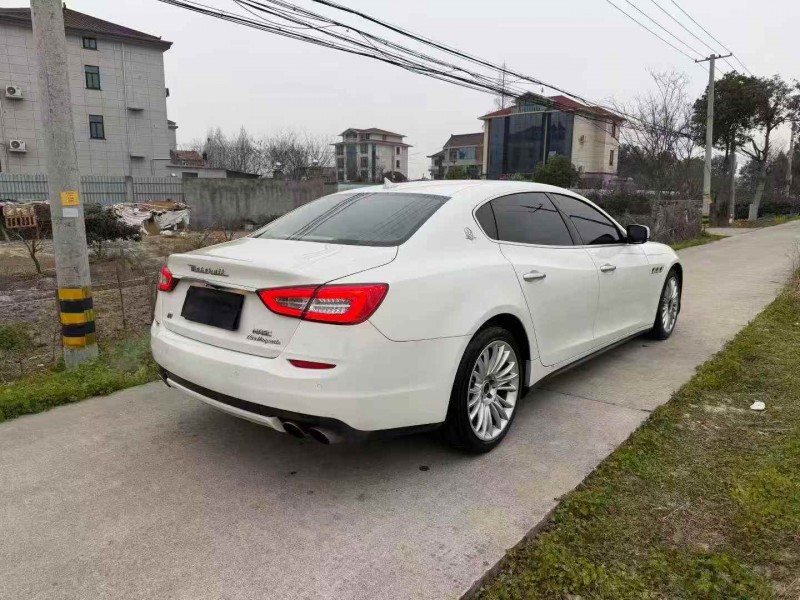 嘉兴14年玛莎拉蒂Ghibli7