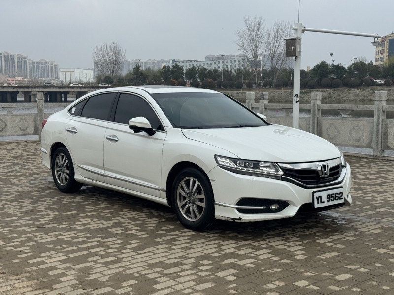 平顶山17年本田思铂睿3