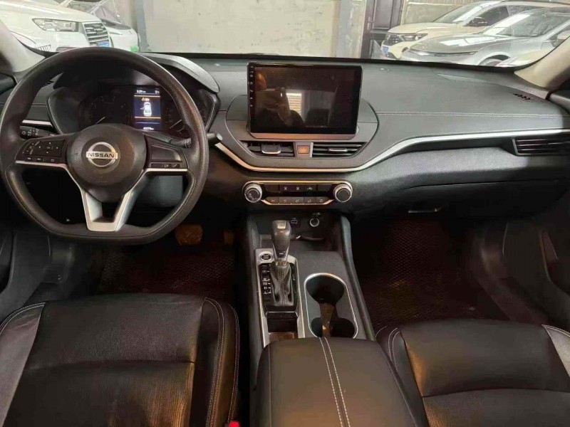 菏泽22年日产天籁4