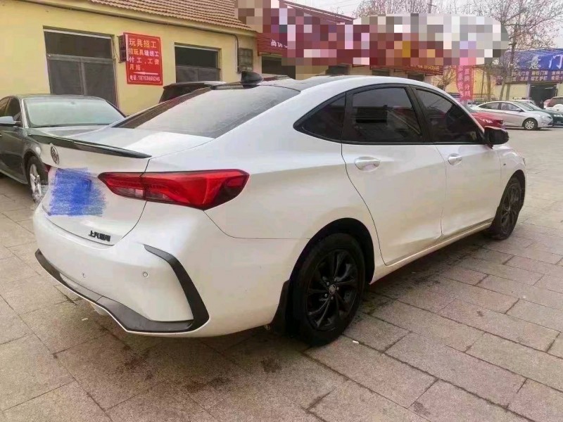 潍坊22年别克威朗5