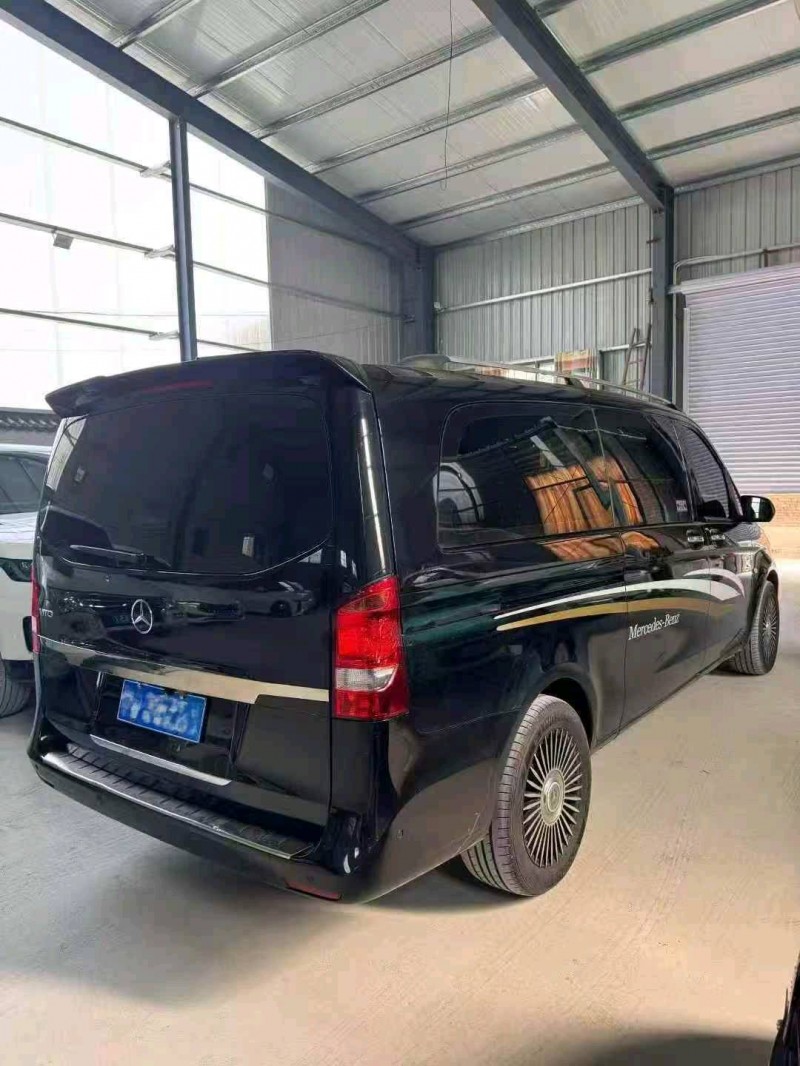 菏泽19年奔驰威霆8