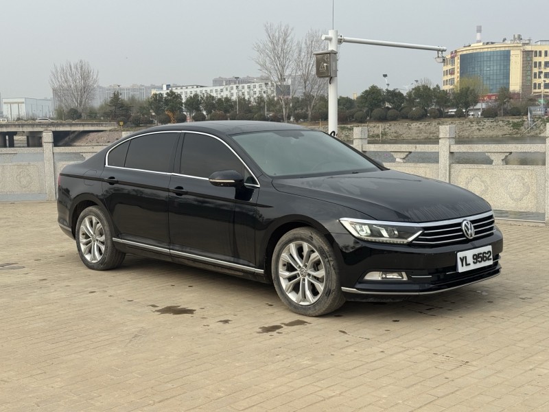 郑州16年大众迈腾2