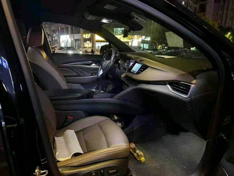 重庆21年别克昂科旗3