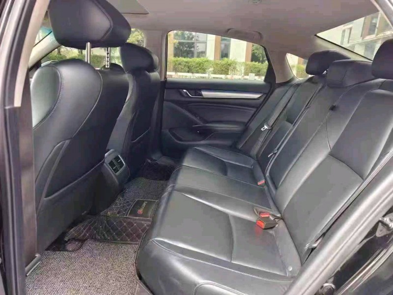 广州20年本田雅阁6