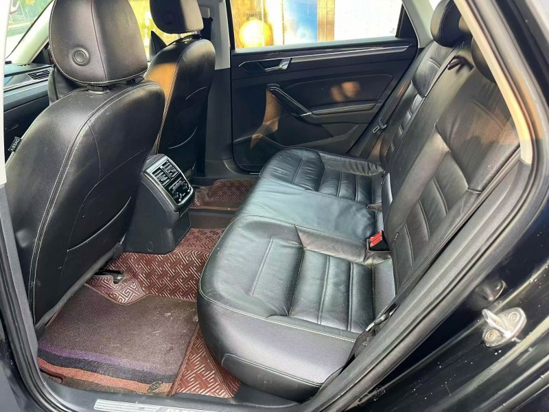 南宁17年大众帕萨特4