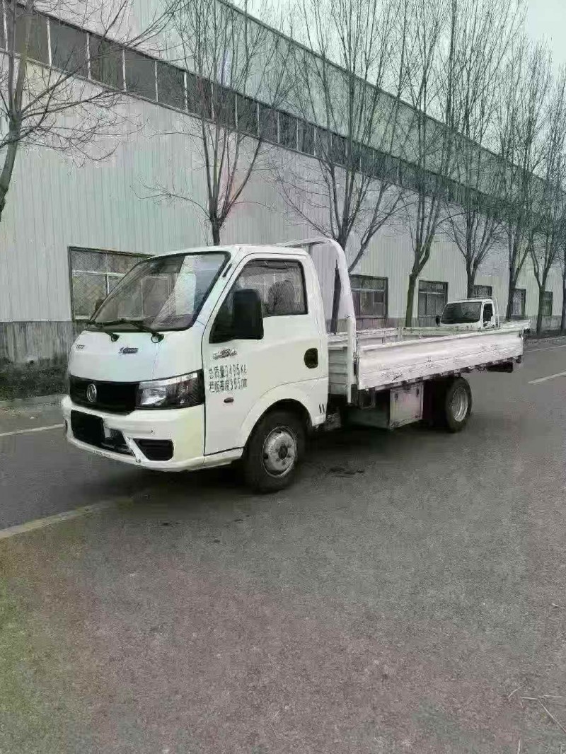 济宁23年东风途逸2