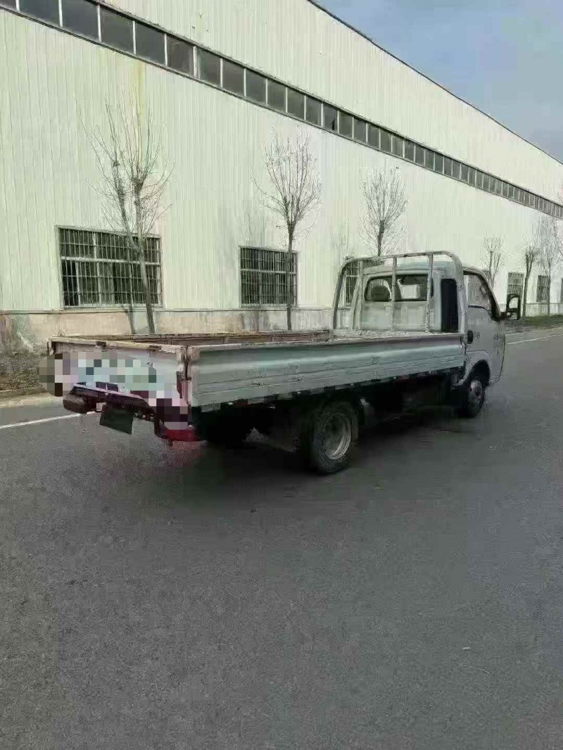 济宁23年东风途逸5