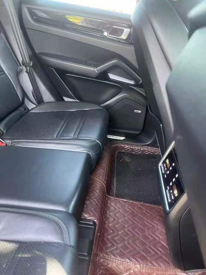 江門19年保時捷卡宴6