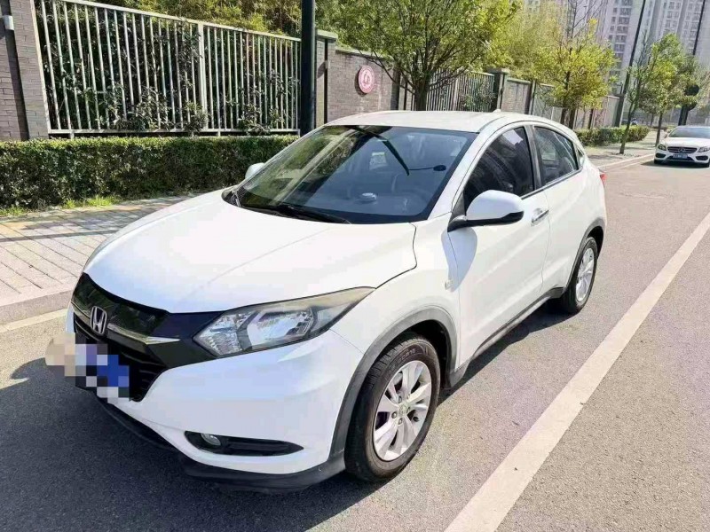 台州19年本田缤智3