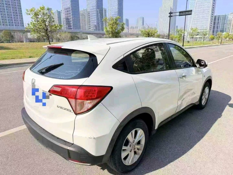 台州19年本田缤智6