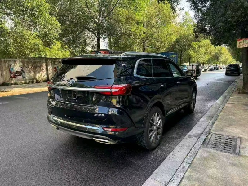 娄底21年别克昂科旗5