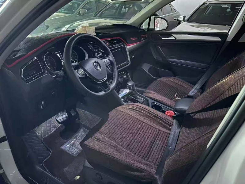 贵阳19年大众途观4