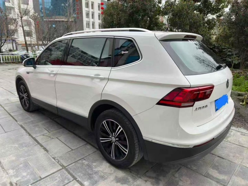 贵阳19年大众途观8