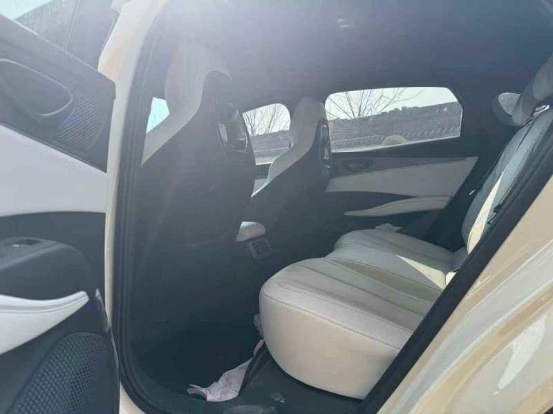 安阳25年比亚迪海豹5