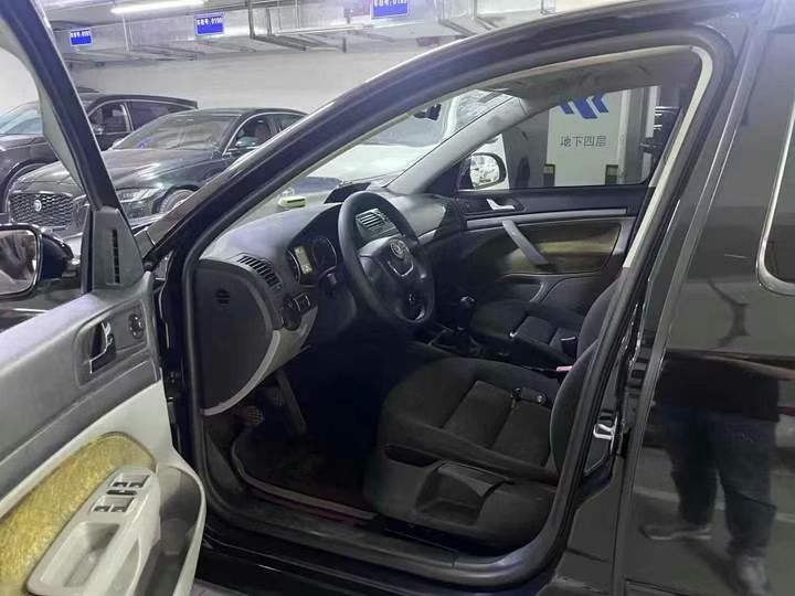 成都13年斯柯达明锐4