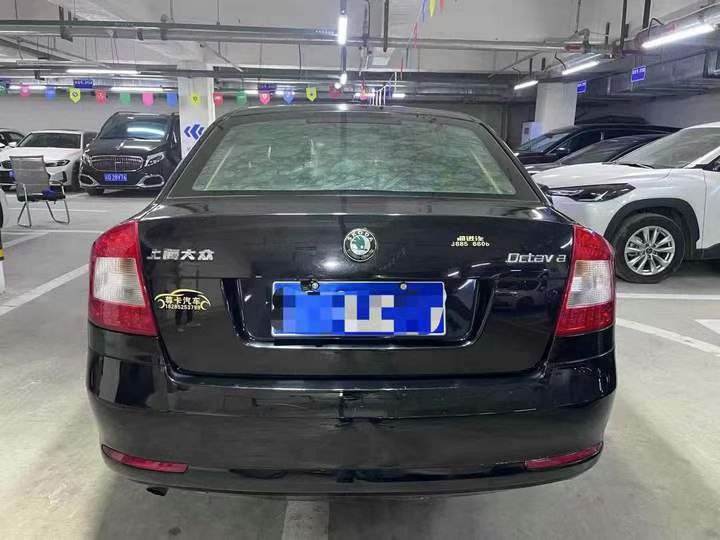 成都13年斯柯达明锐9