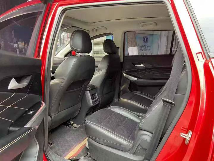 成都21年江淮思皓5