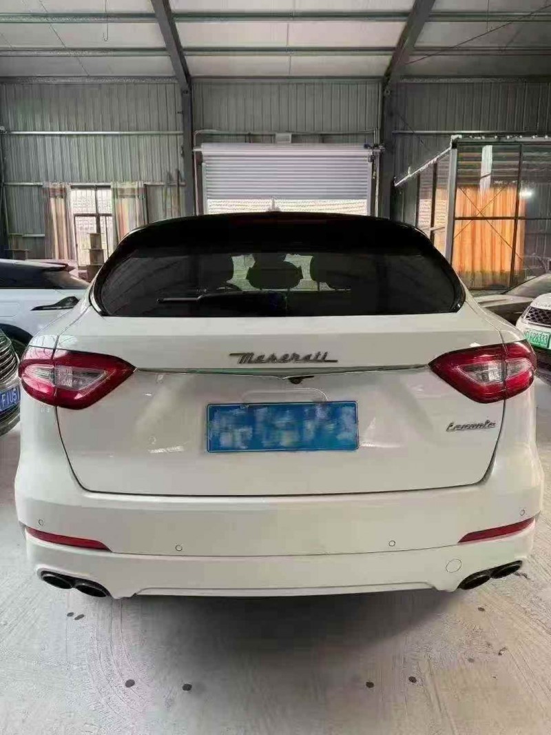 菏澤17年瑪莎拉蒂Levante9