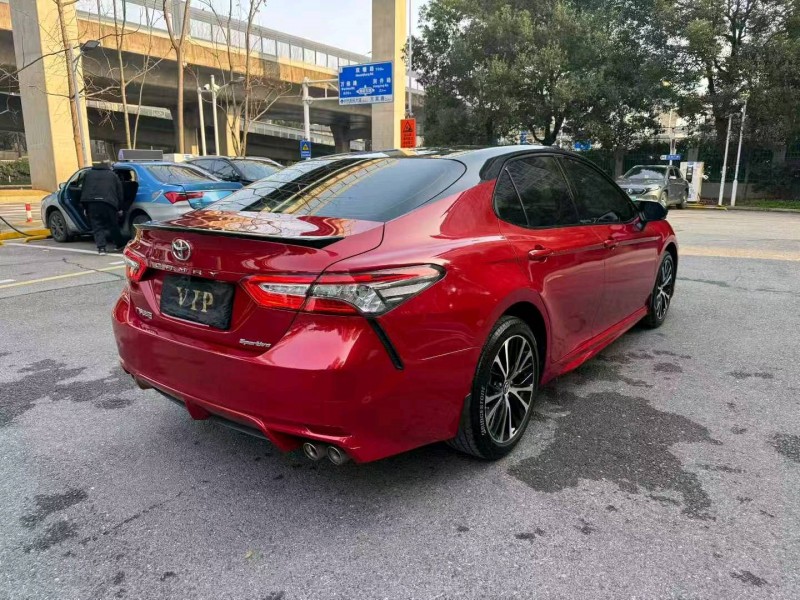 长沙20年丰田凯美瑞4