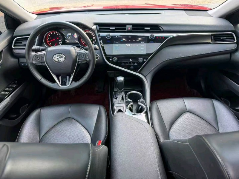 长沙20年丰田凯美瑞8