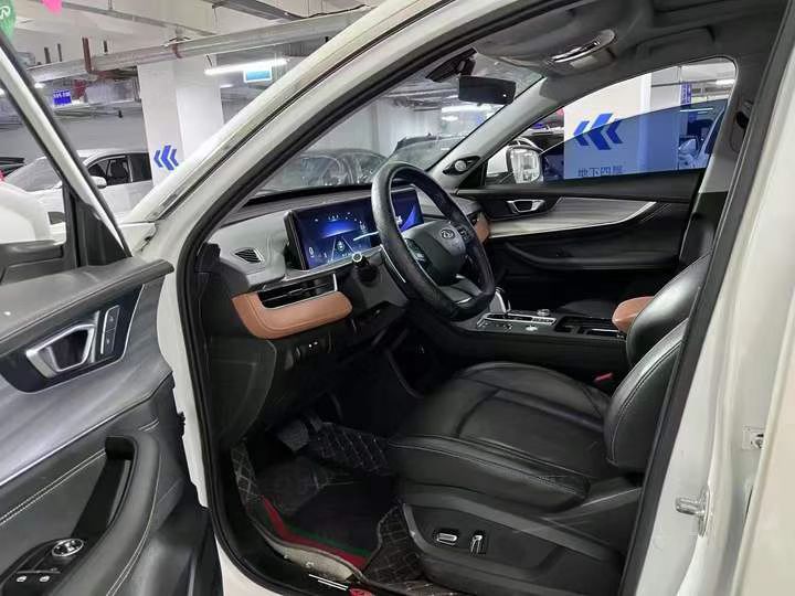 成都21年奇瑞瑞虎4