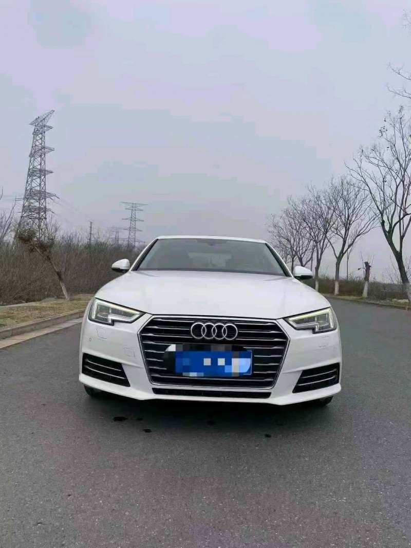 滨州18年奥迪A4L1