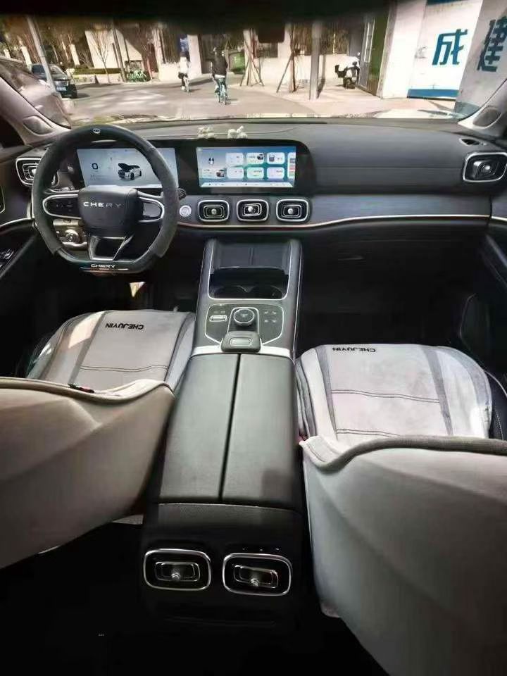 成都23年奇瑞瑞虎4