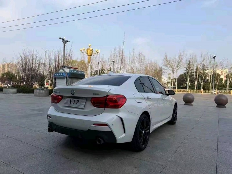 枣庄22年宝马1系3